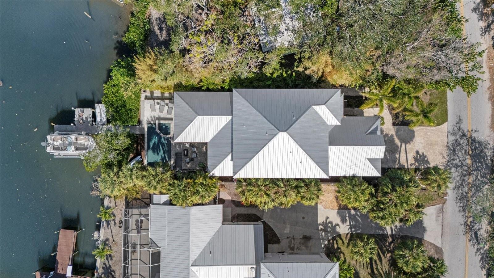 SARASOTA BEACH - Residential