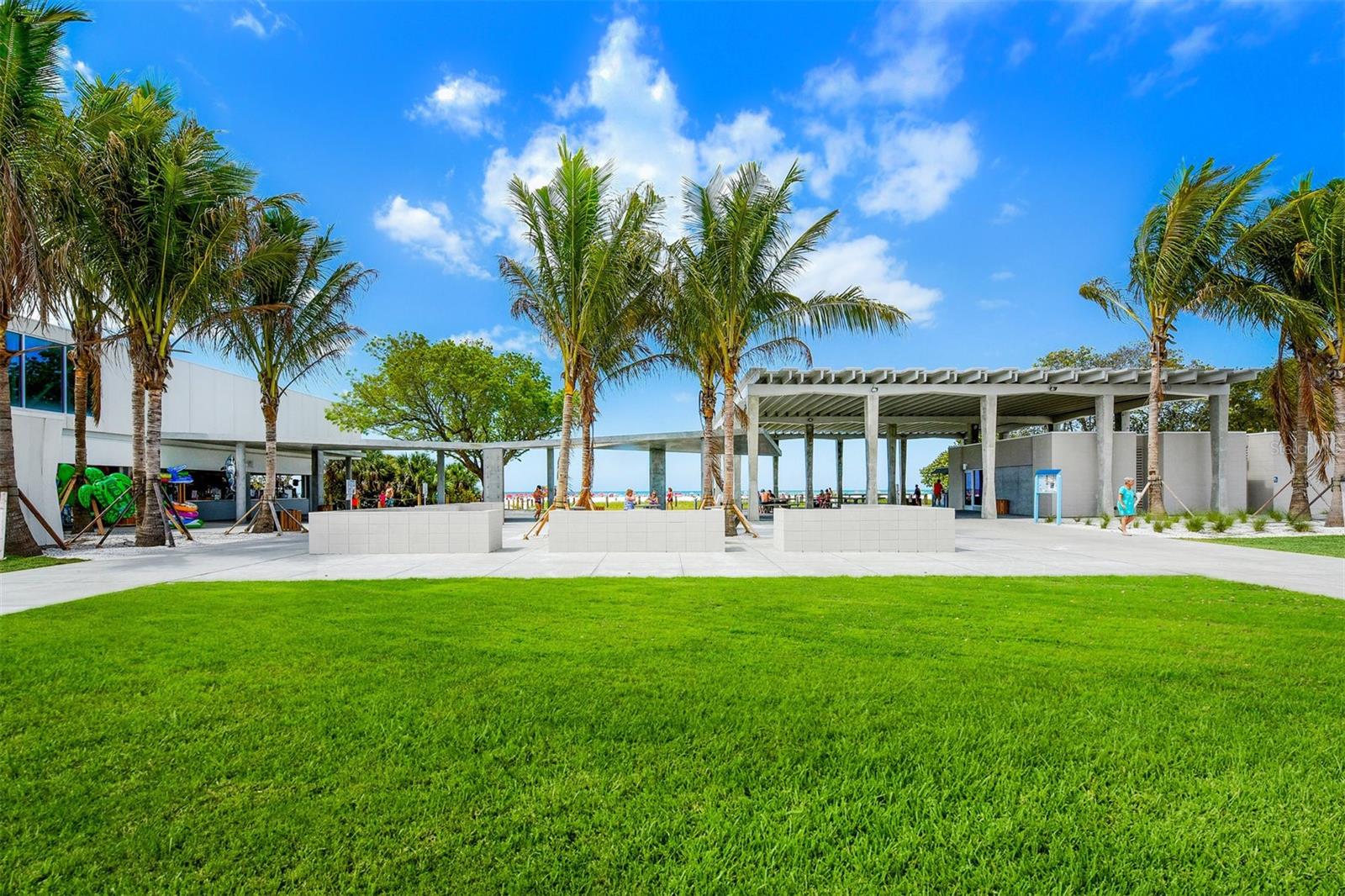 SARASOTA BEACH - Residential