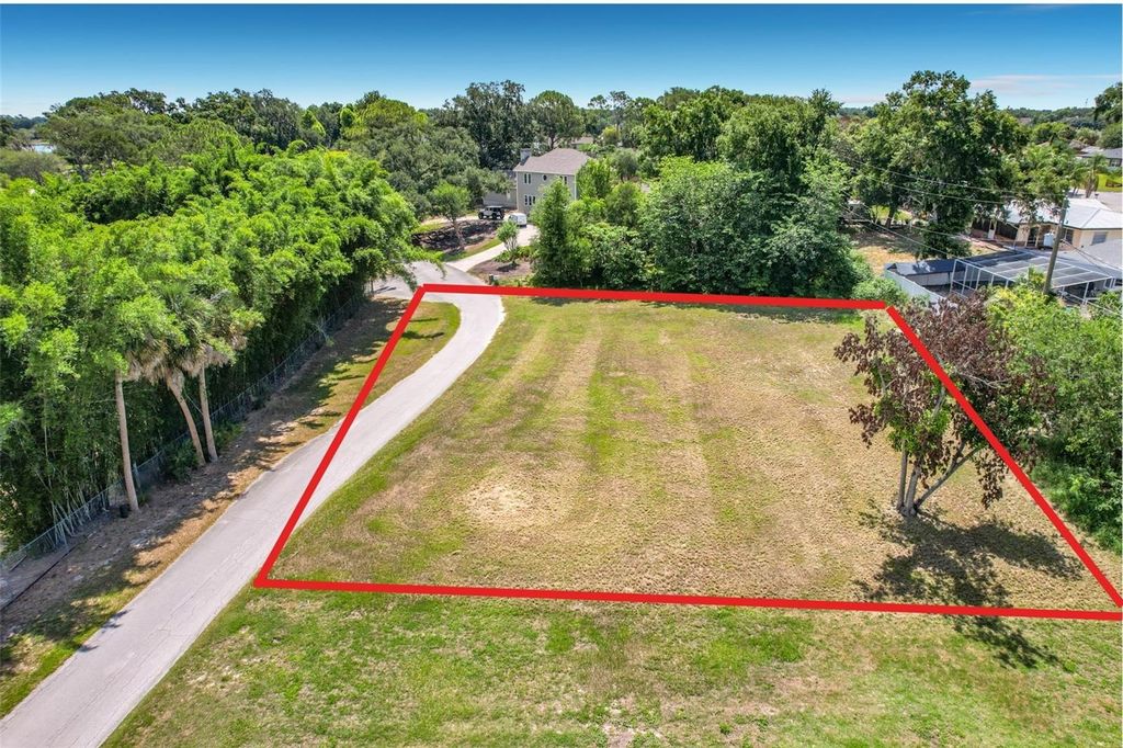 Photo of Brogden Court SE, Winter Haven, FL 33880 (MLS # P4938999)