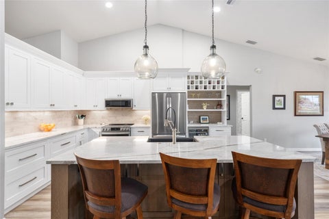 Tiny photo for 5402 NW 76th Court, Ocala, FL 34482 (MLS # OM726481)