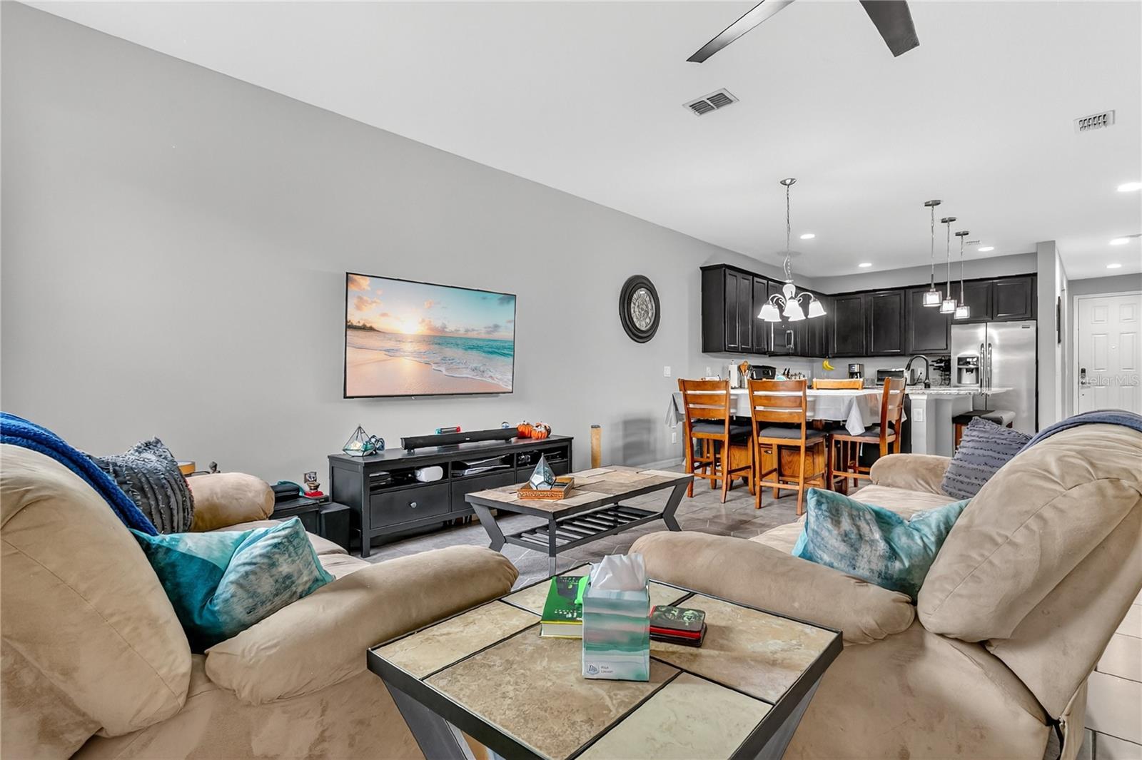 HIGHLANDS/SUMMERLAKE GRVS #1 - Residential