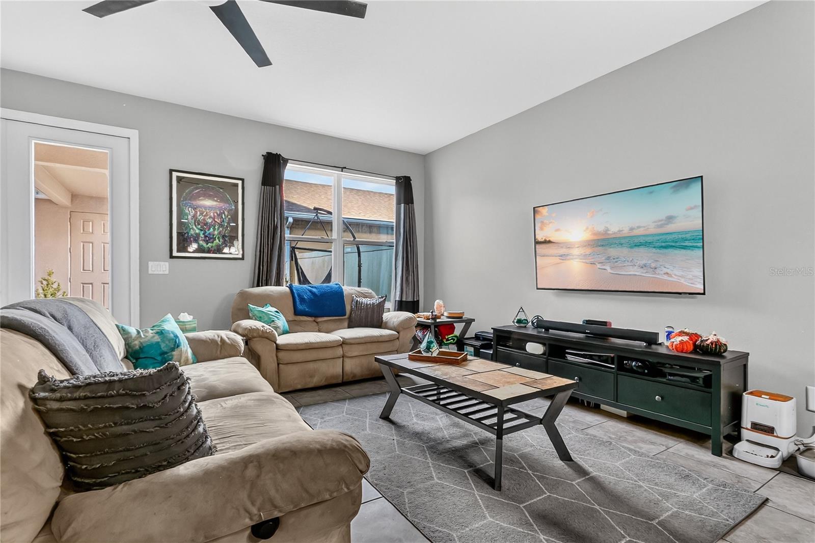 HIGHLANDS/SUMMERLAKE GRVS #1 - Residential