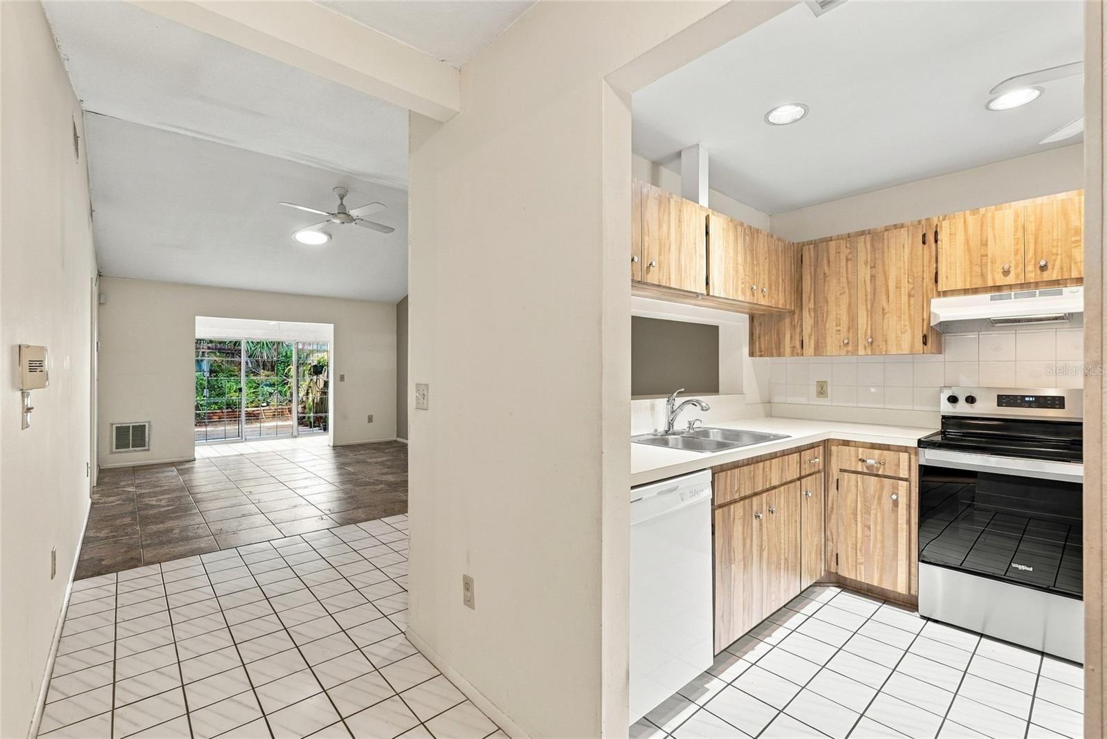 1111 THAYER STREET 1111