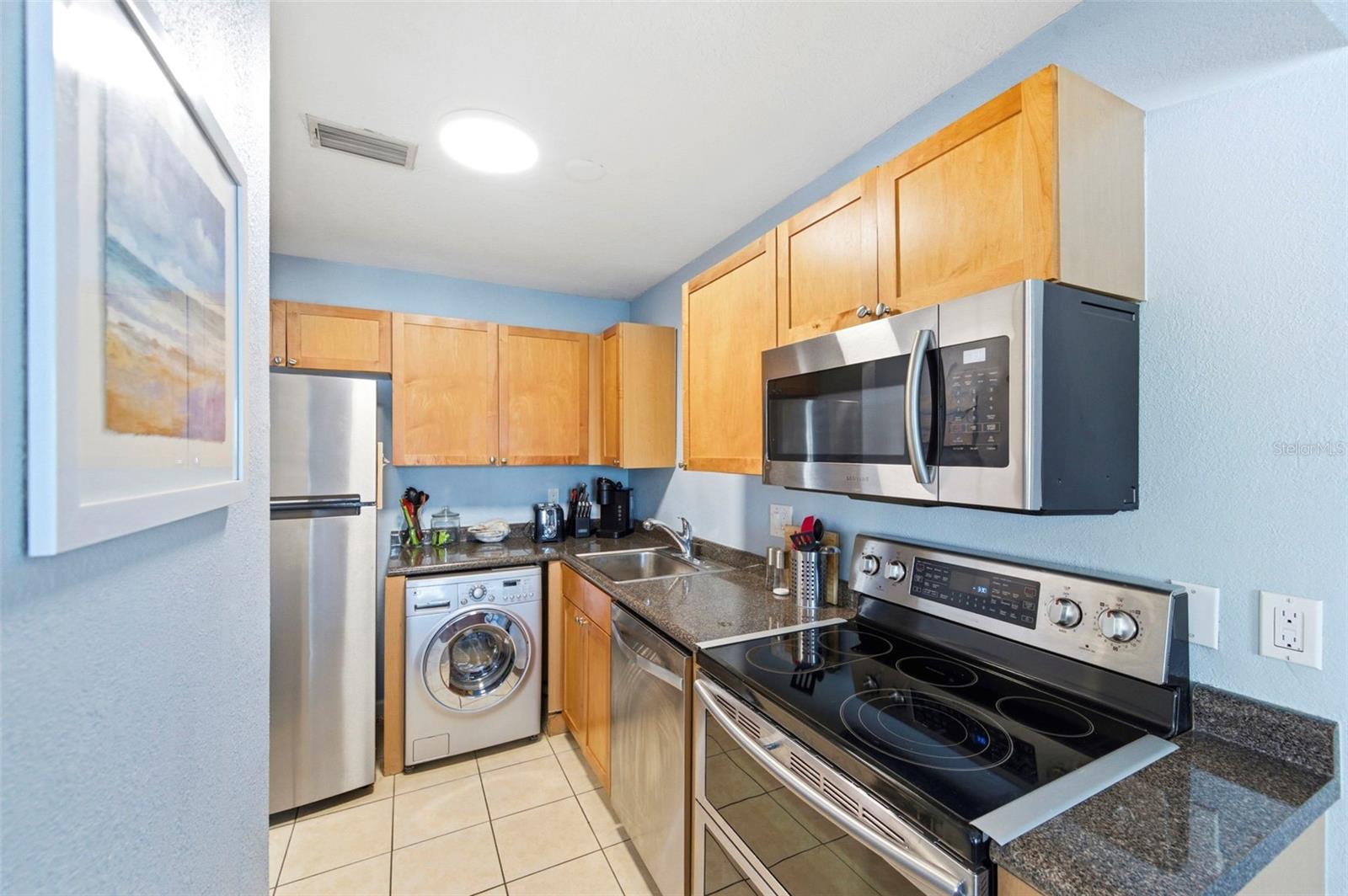 WATERSIDE AT COQUINA KEY SOUTH - Residential
