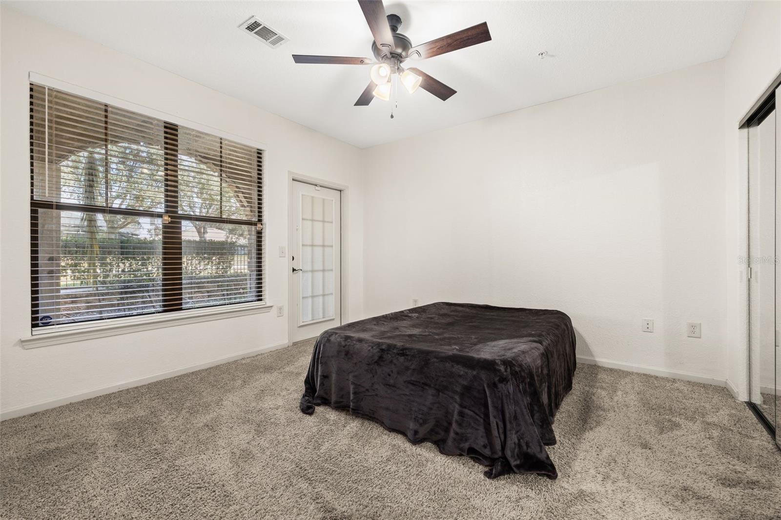 BELLA PIAZZA - Residential