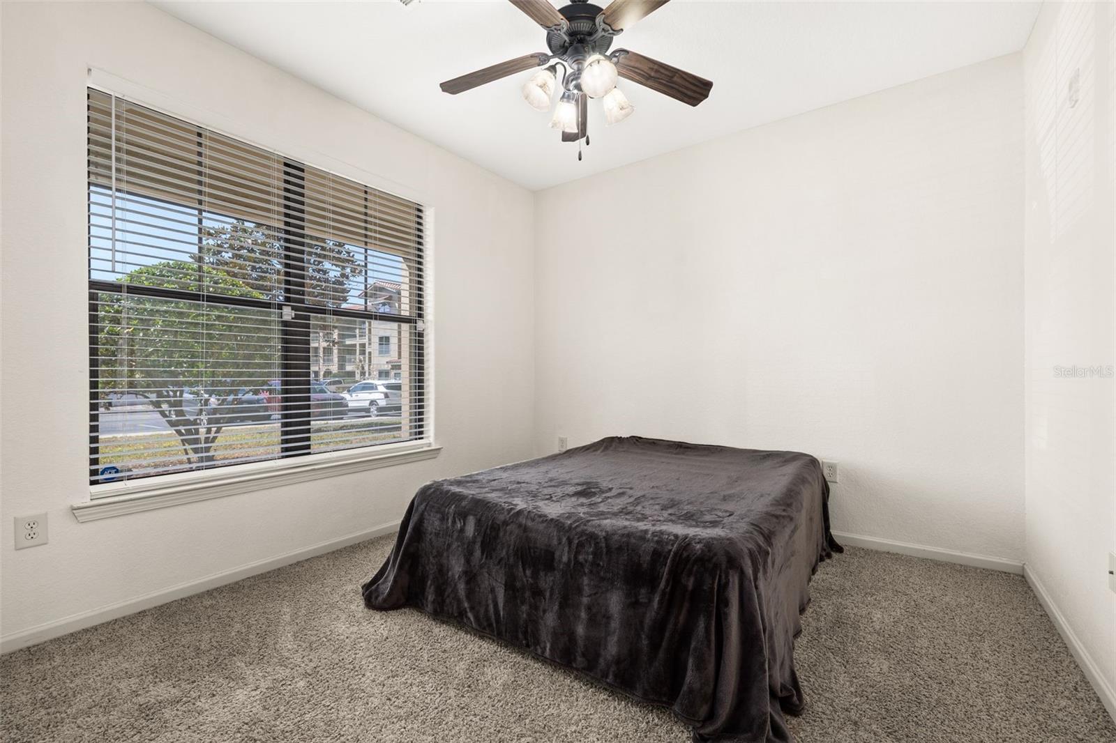 BELLA PIAZZA - Residential