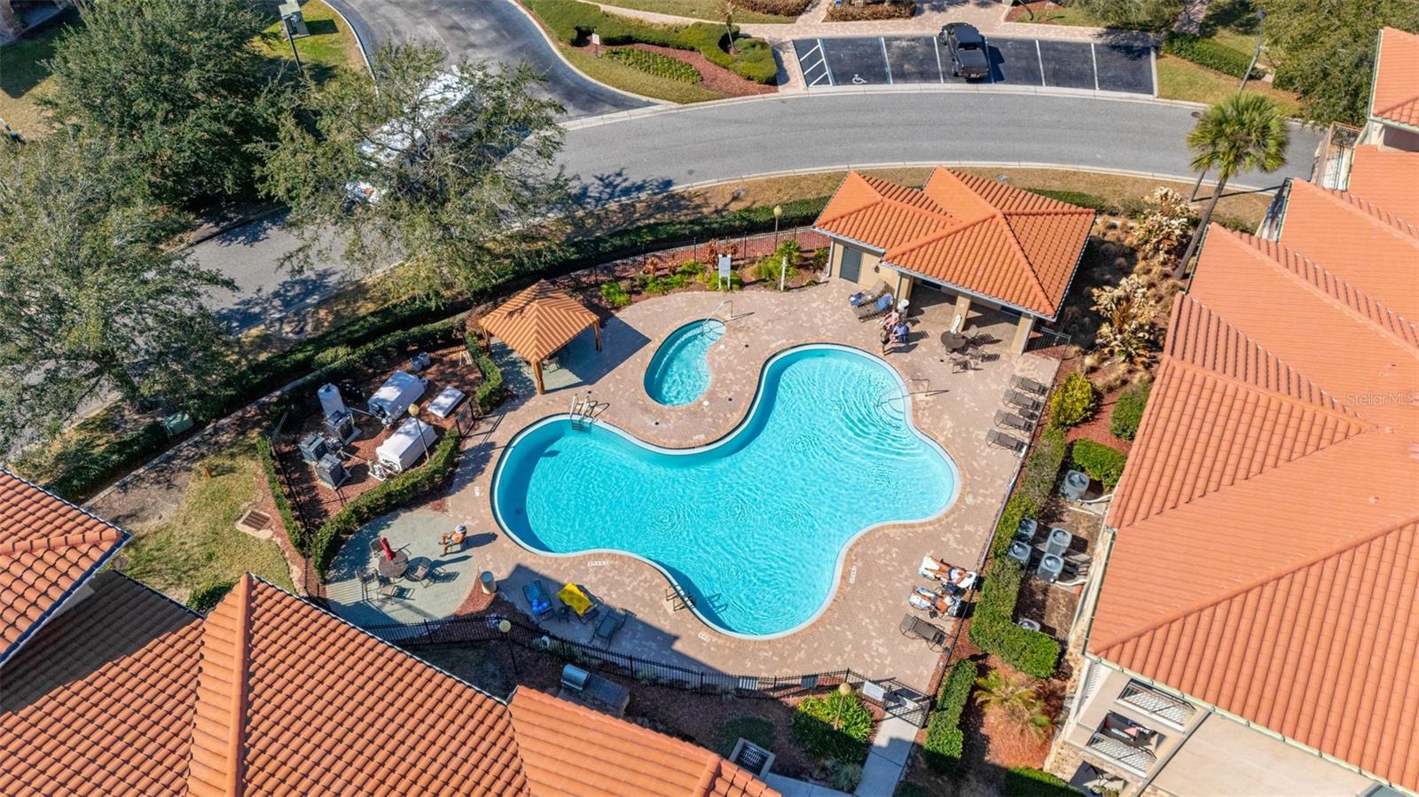 BELLA PIAZZA - Residential