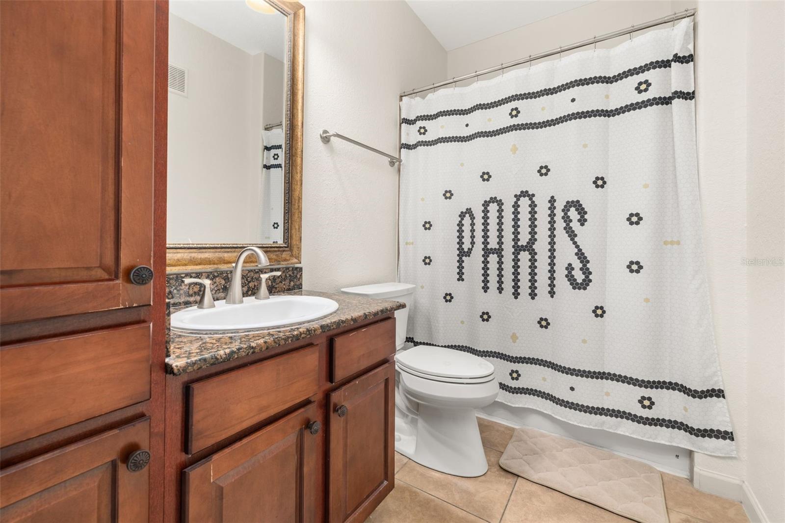 BELLA PIAZZA - Residential