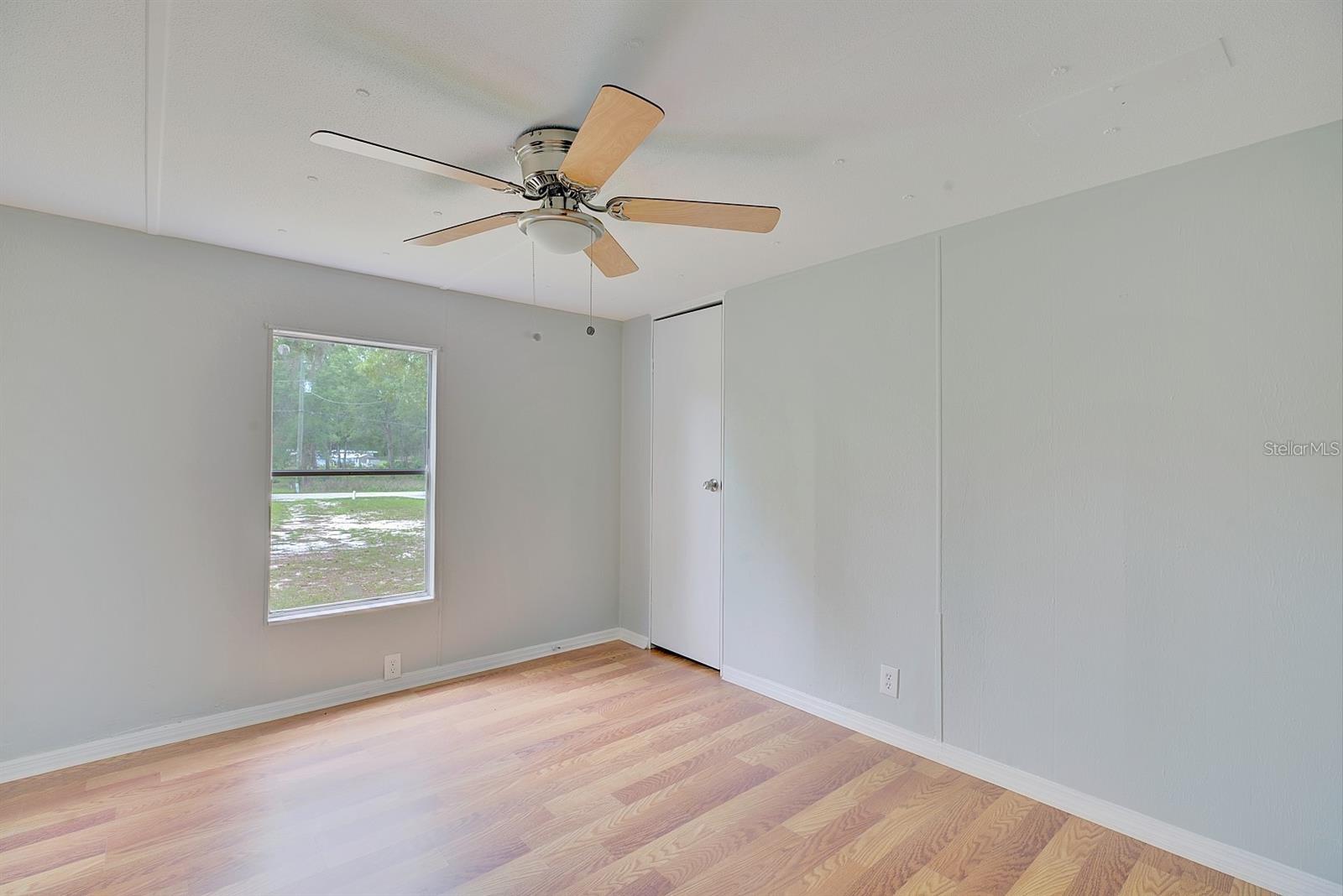 LEISURE ACRES UNIT 01 - Residential