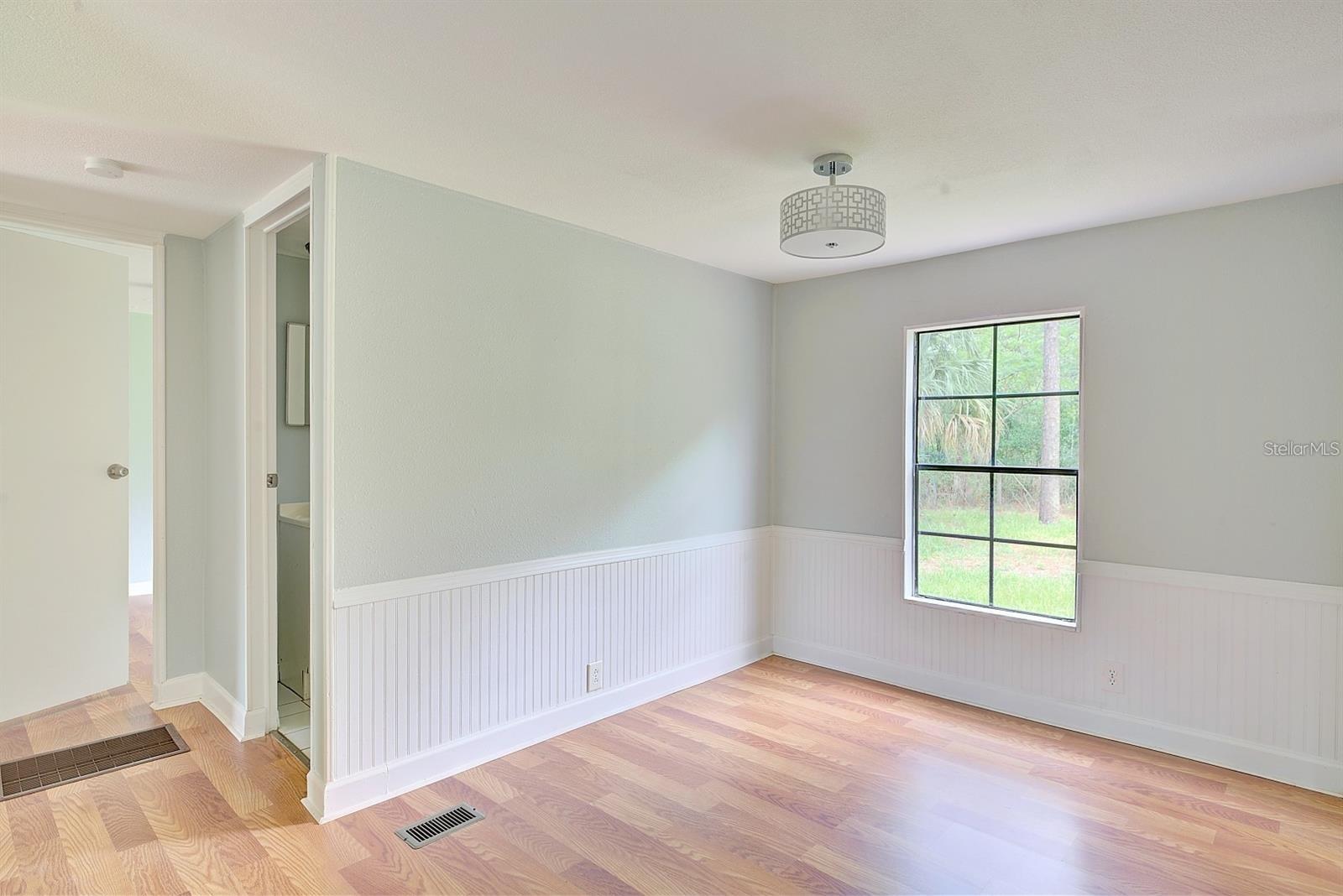 LEISURE ACRES UNIT 01 - Residential