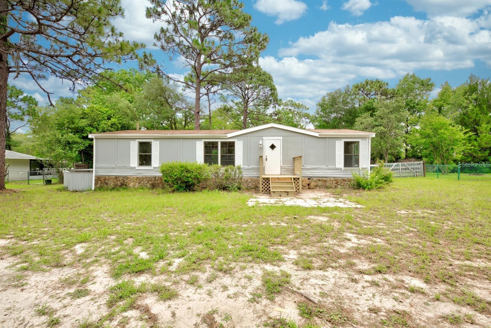 LEISURE ACRES UNIT 01 - Residential