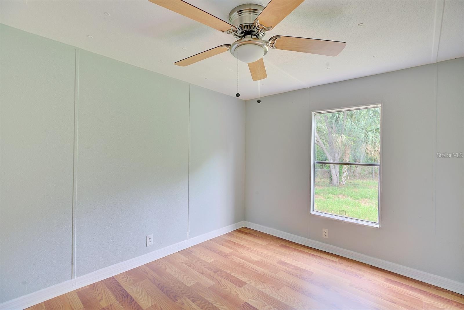 LEISURE ACRES UNIT 01 - Residential