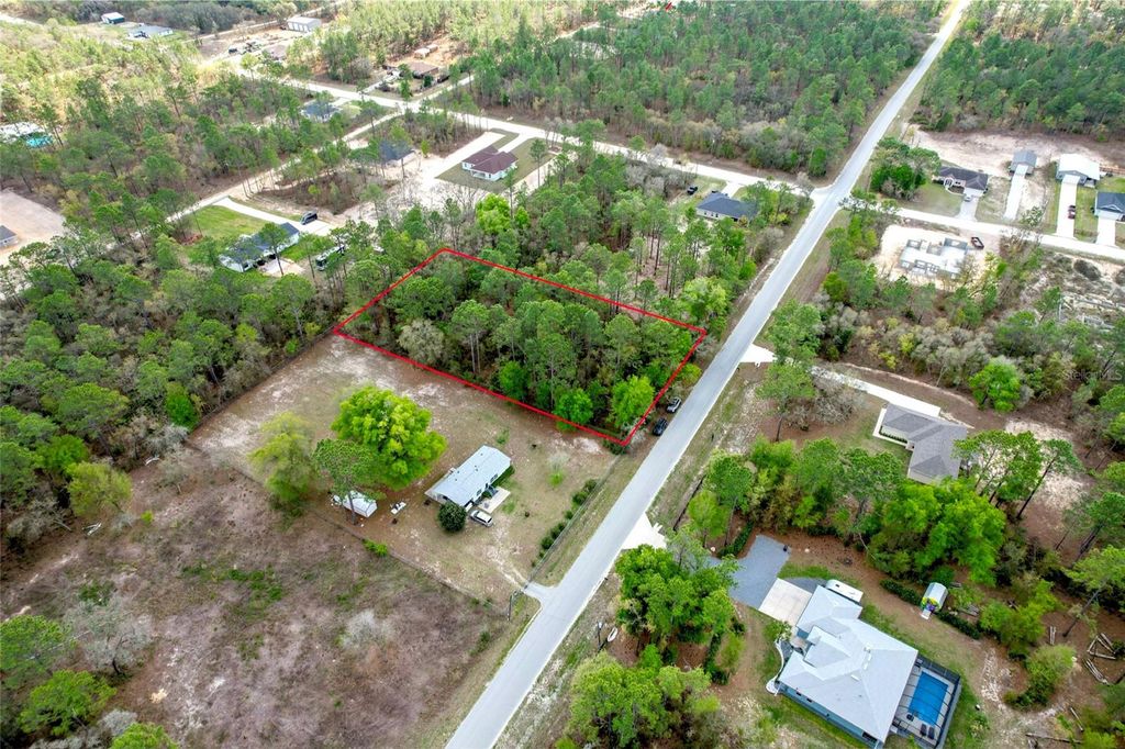 Photo of SW 129th Ter Road, Dunnellon, FL 34432 (MLS # OM723755)