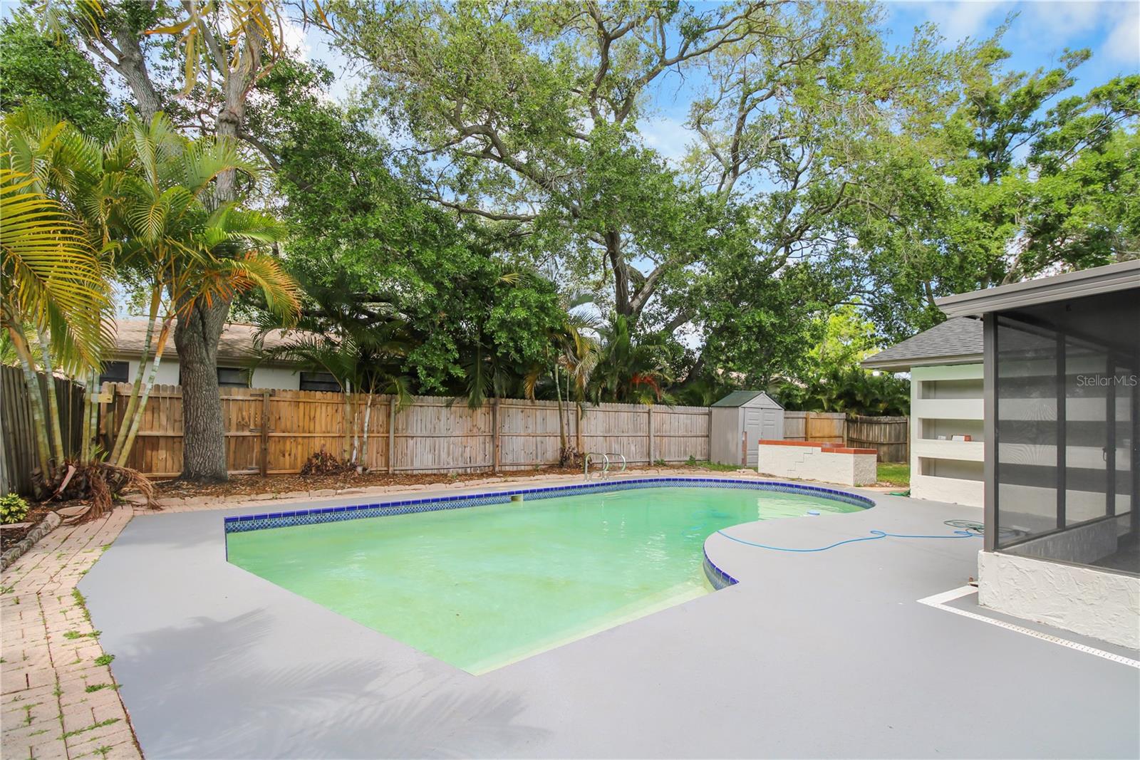 OAK PARK SUB-UNIT 4 - Residential