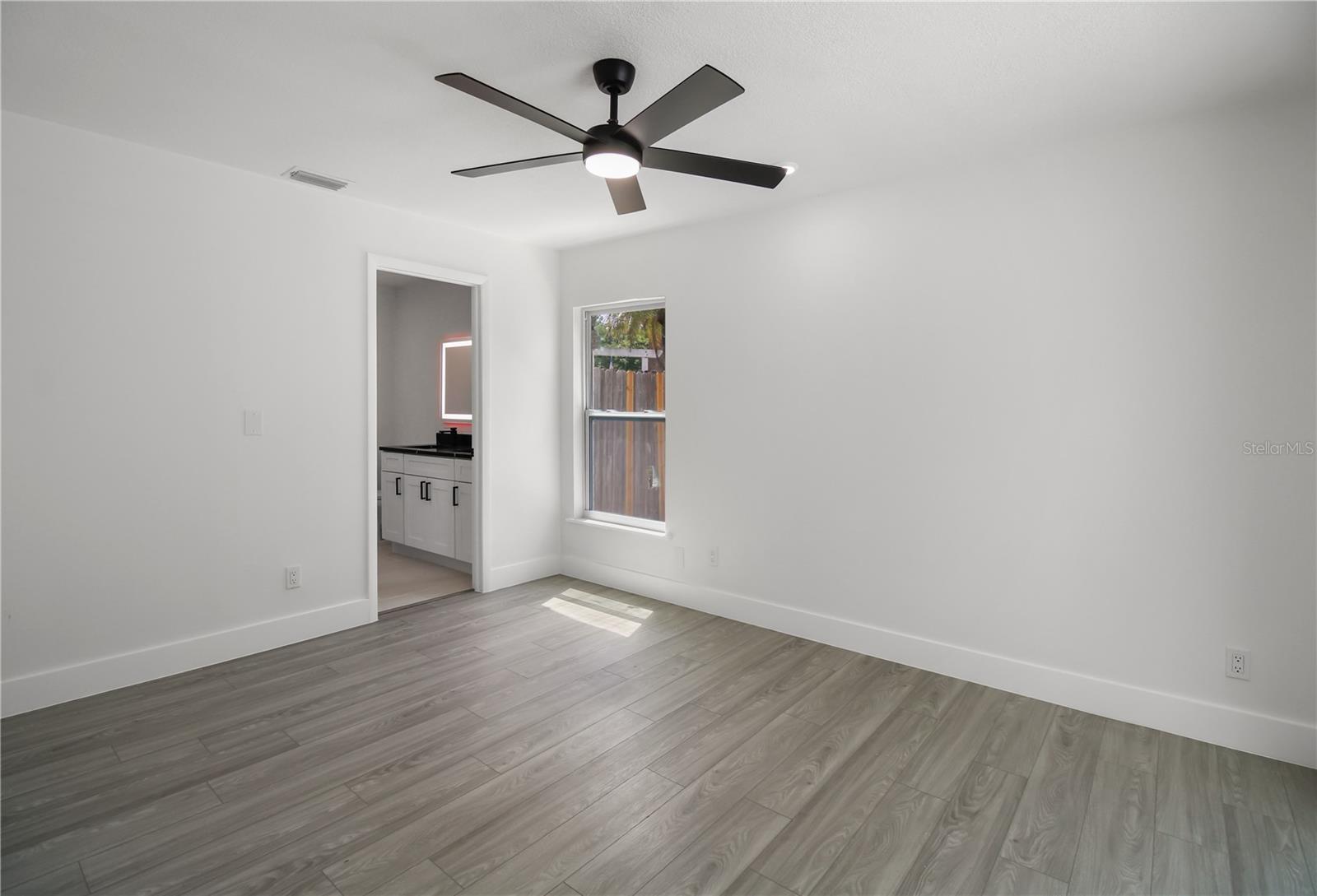 OAK PARK SUB-UNIT 4 - Residential