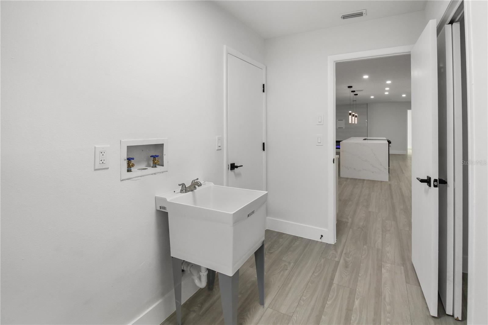 OAK PARK SUB-UNIT 4 - Residential