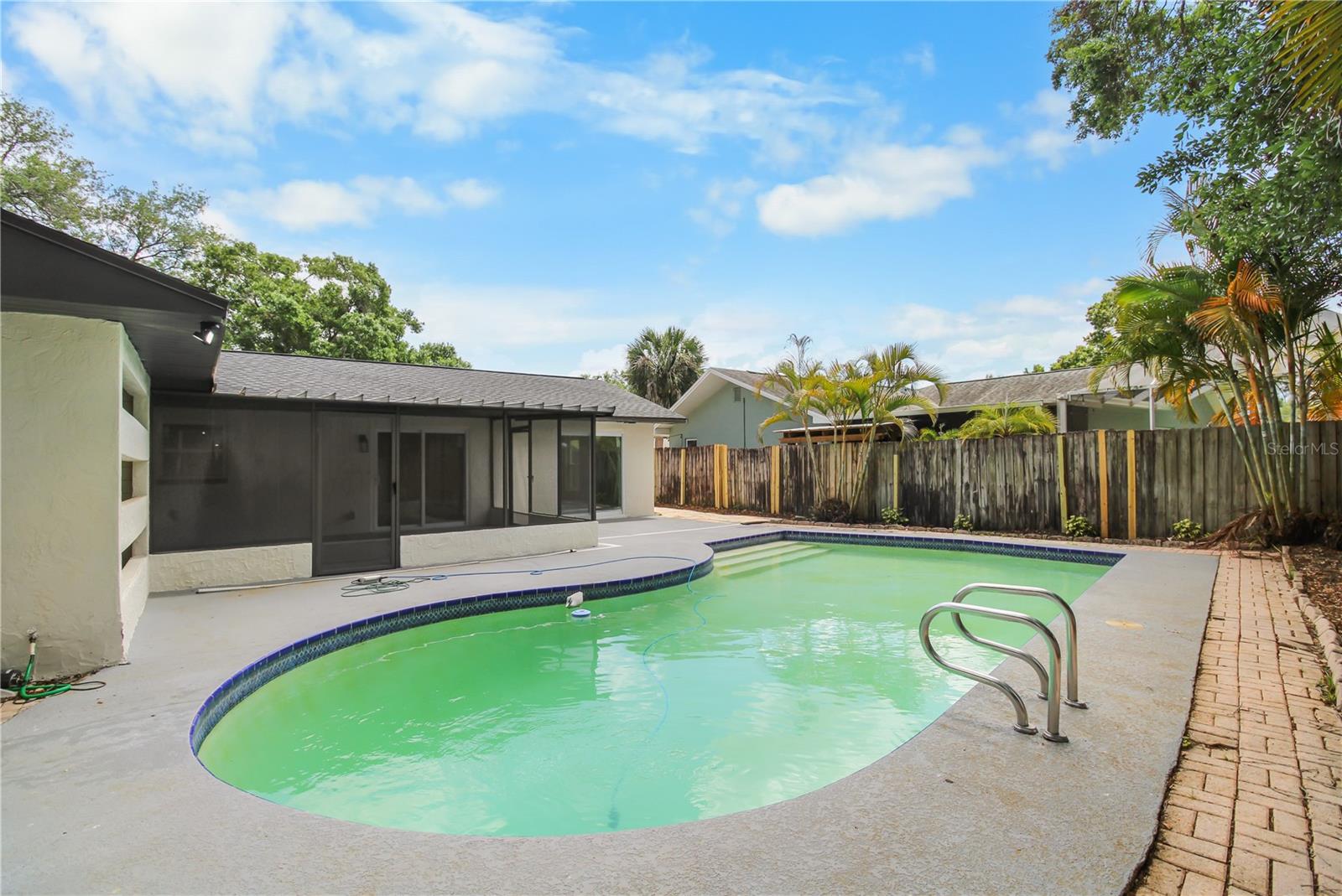 OAK PARK SUB-UNIT 4 - Residential