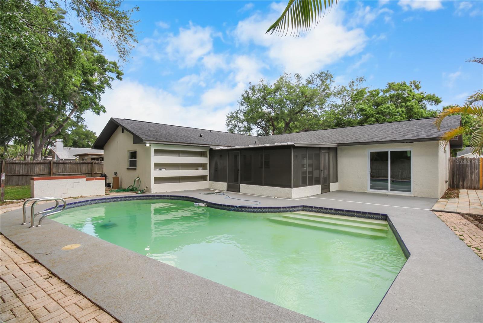 OAK PARK SUB-UNIT 4 - Residential