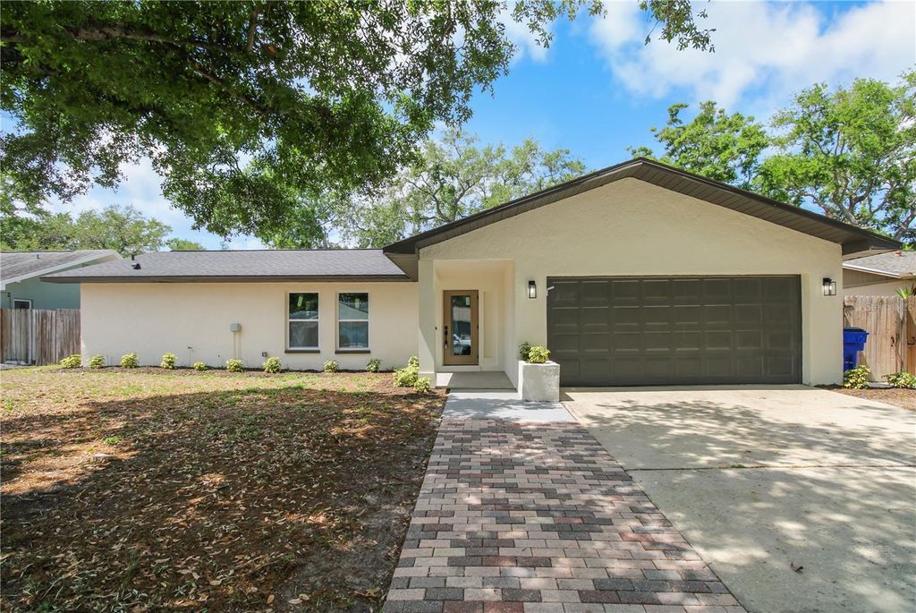 Photo of 11492 93rd Street, Largo, FL 33773 (MLS # TB8493621)