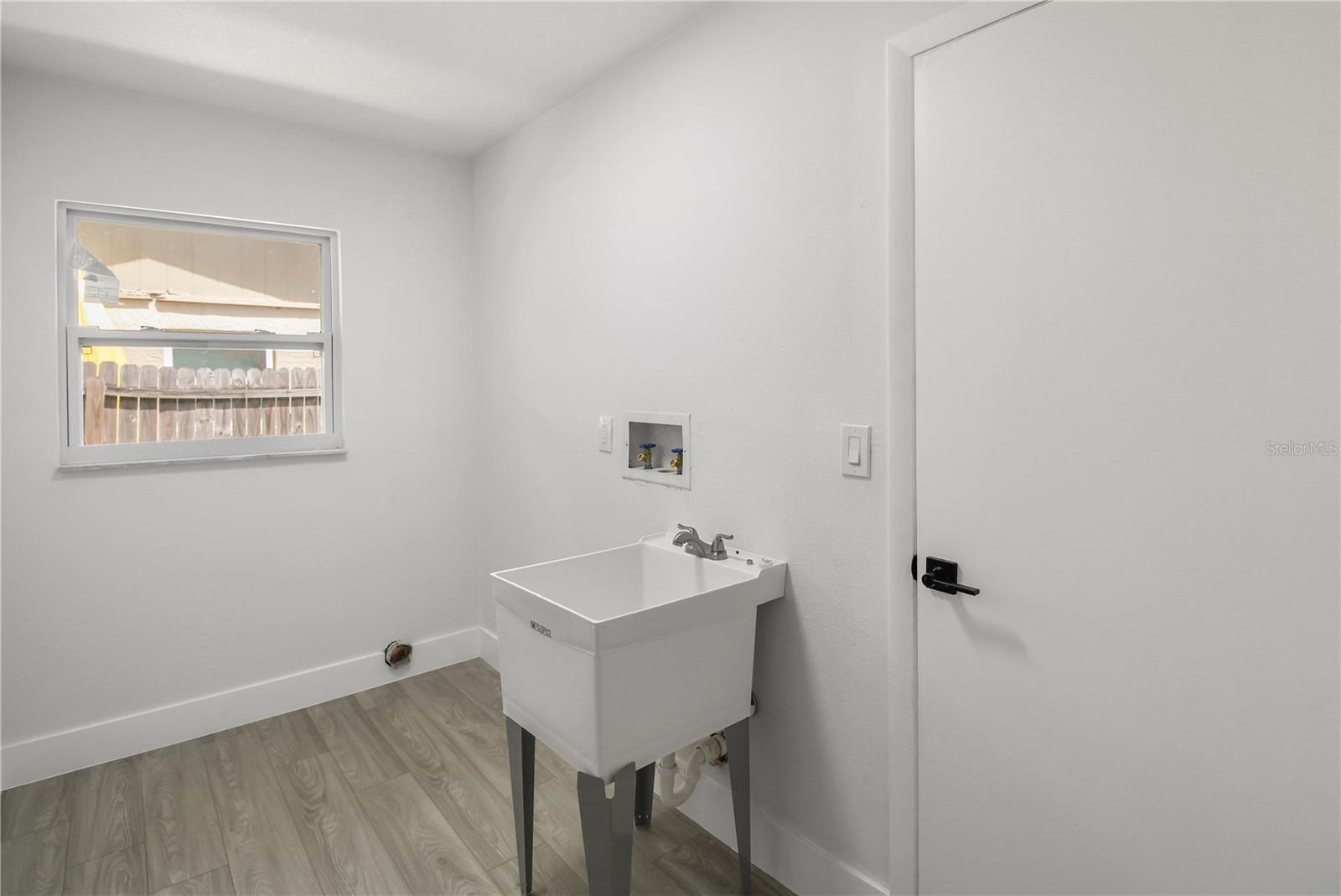 OAK PARK SUB-UNIT 4 - Residential