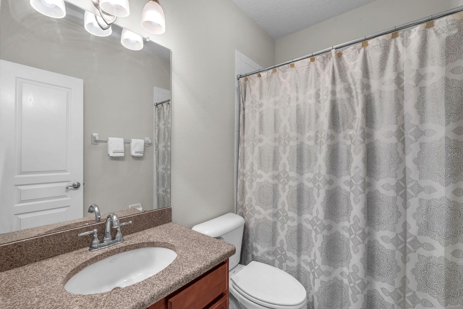 FISHHAWK RANCH TOWNCENTER PHAS - Residential