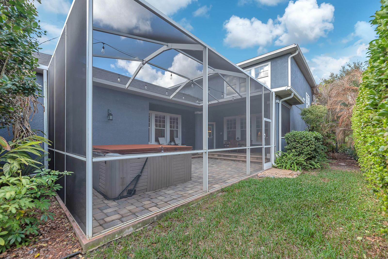 FISHHAWK RANCH TOWNCENTER PHAS - Residential