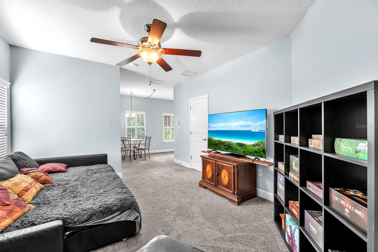 FISHHAWK RANCH TOWNCENTER PHAS - Residential