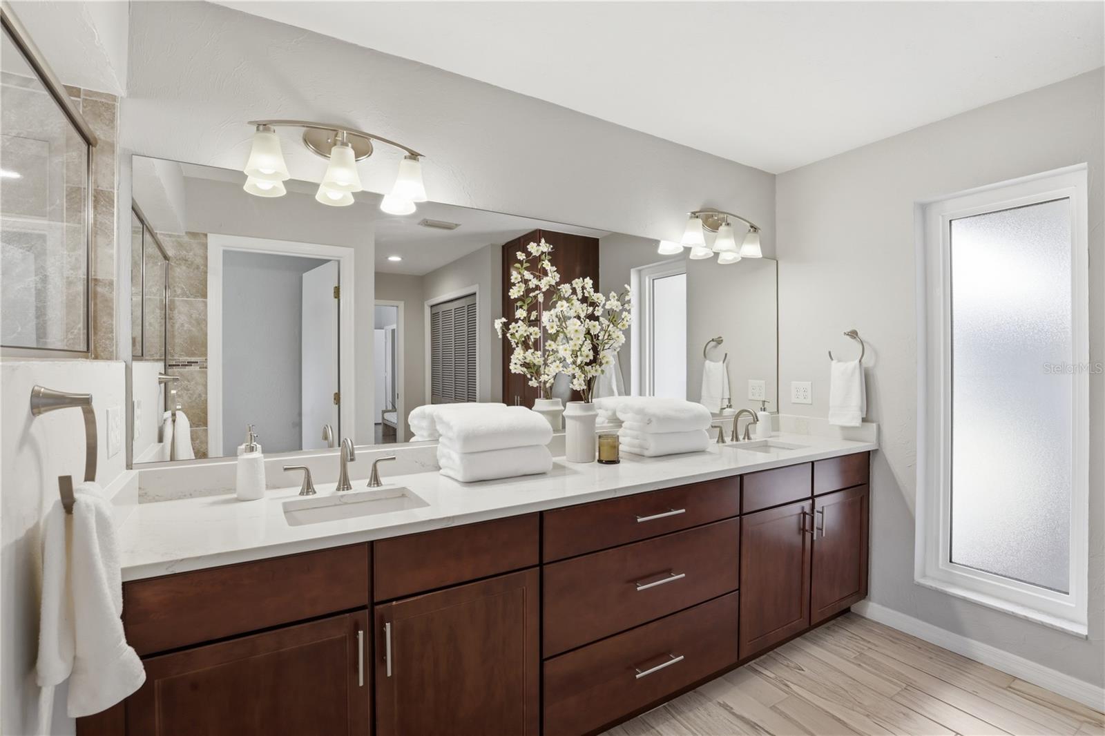 LANDMARK WOODS II - Residential