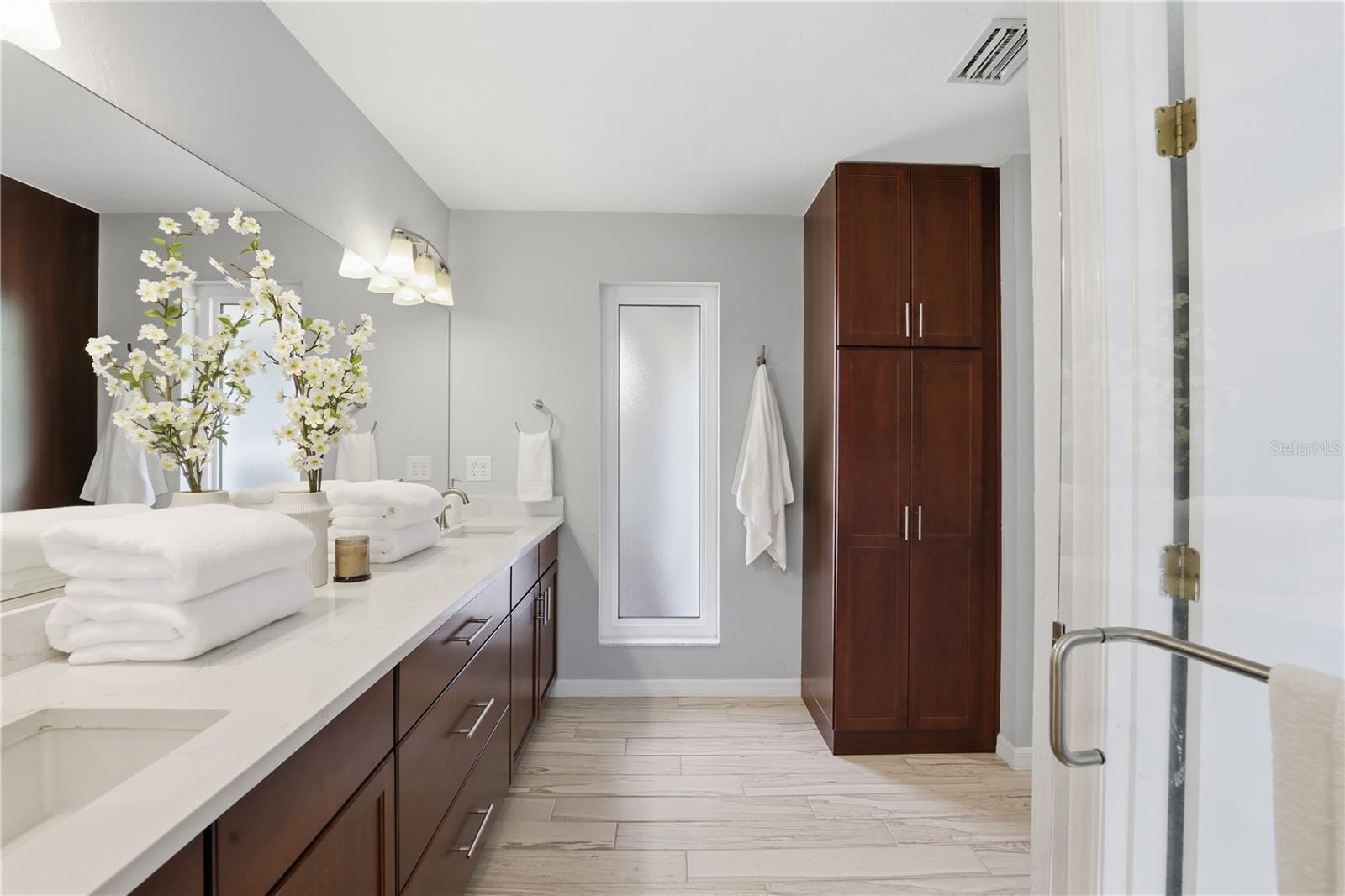 LANDMARK WOODS II - Residential