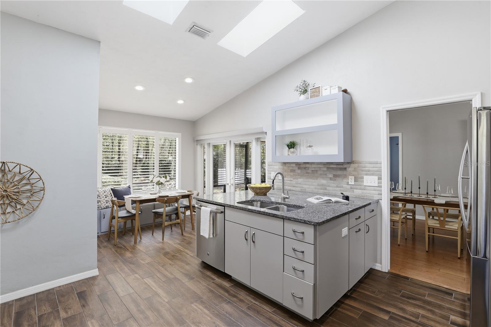 LANDMARK WOODS II - Residential