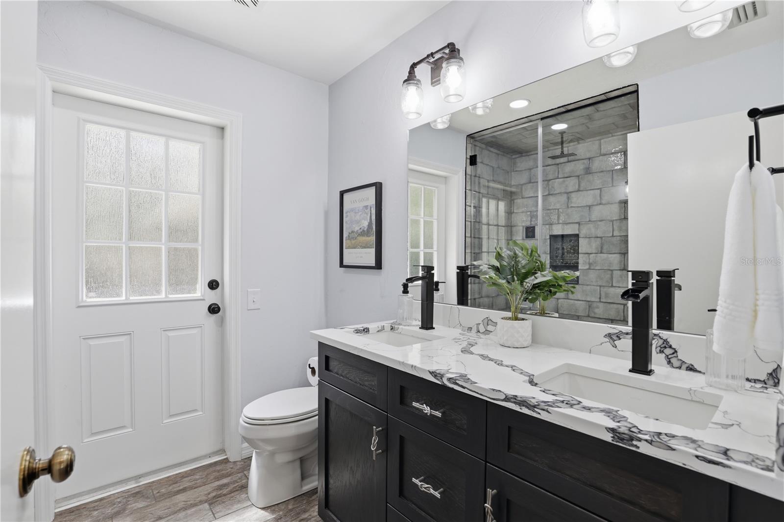 LANDMARK WOODS II - Residential