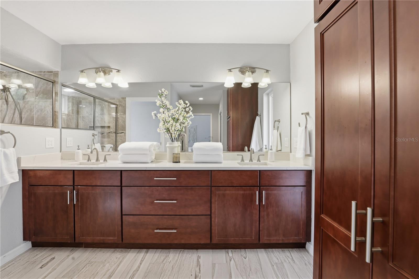 LANDMARK WOODS II - Residential