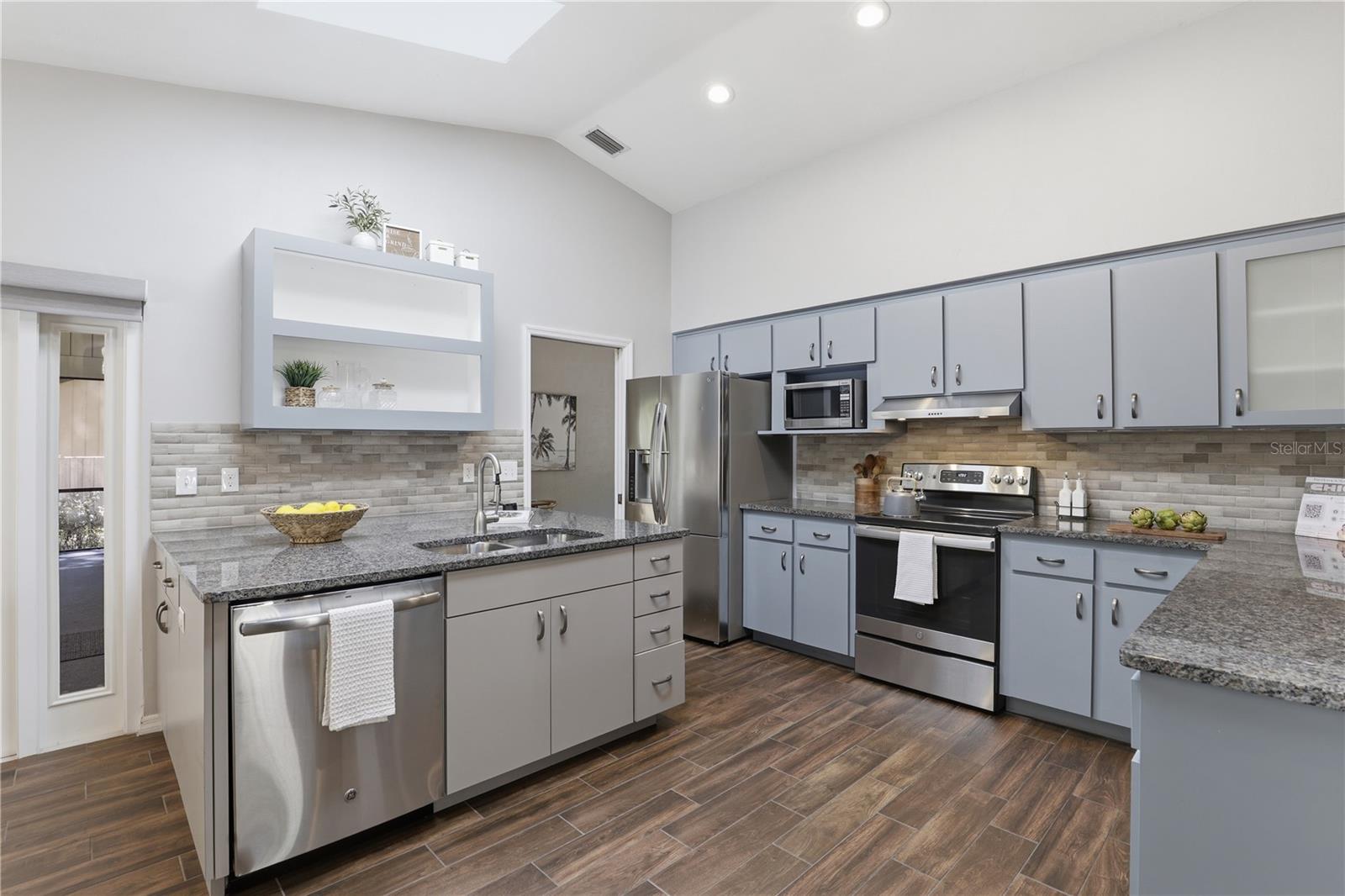 LANDMARK WOODS II - Residential