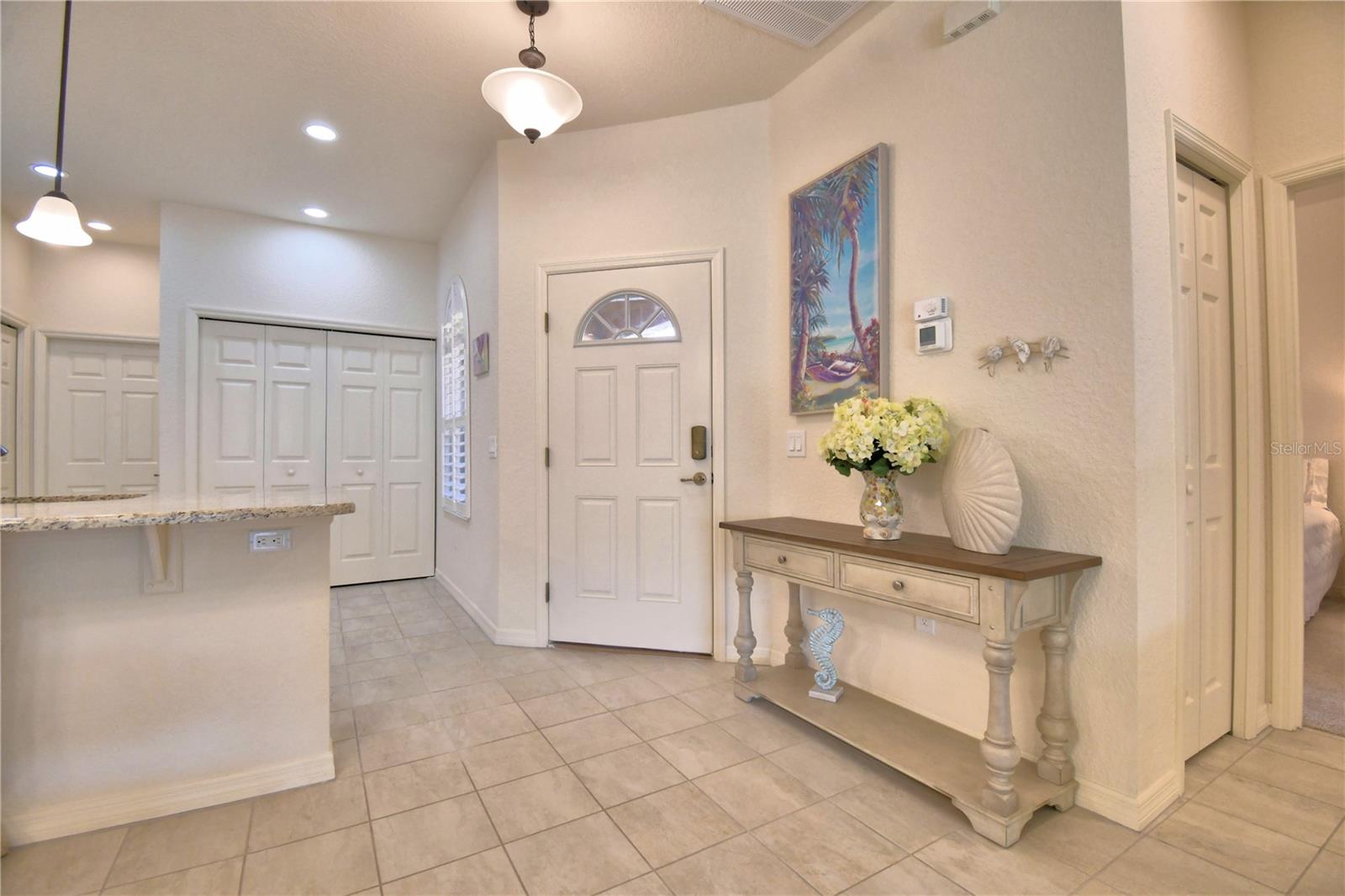 VIENNA SQUARE - Residential