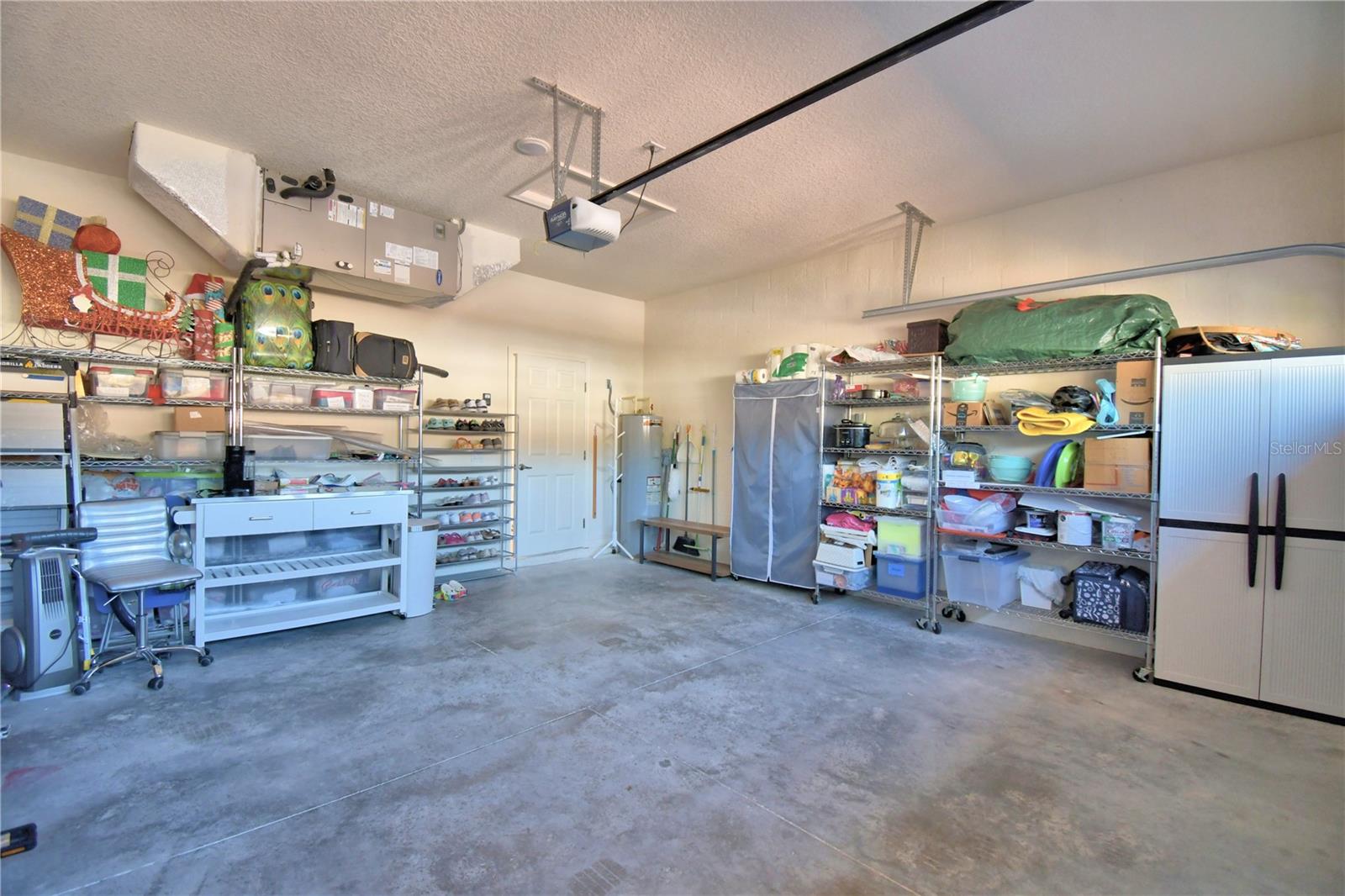 VIENNA SQUARE - Residential