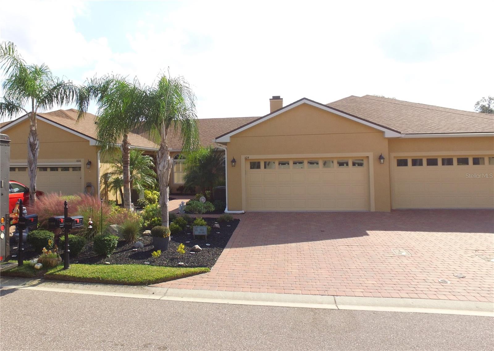 VIENNA SQUARE - Residential