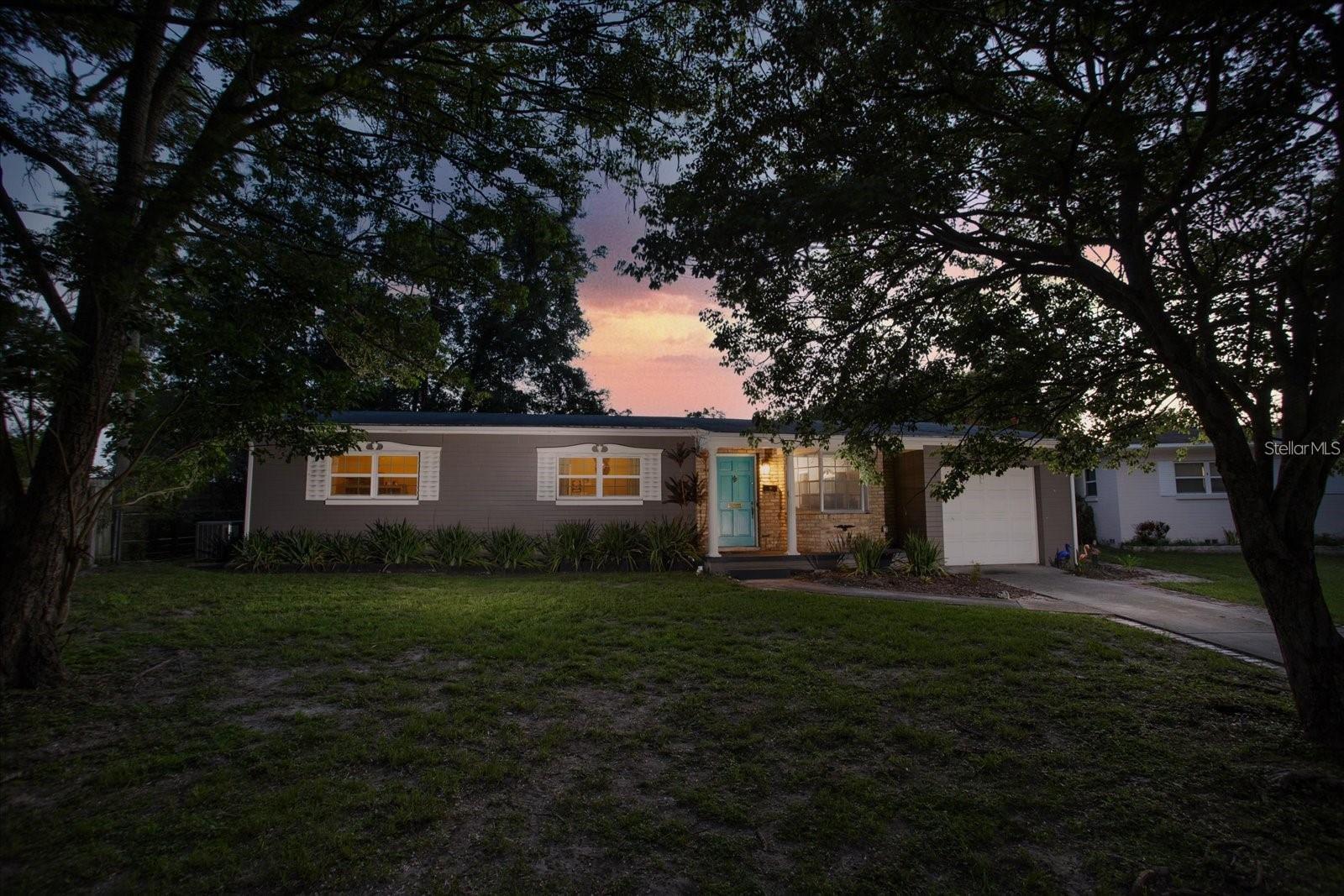 724 BRAIDWOOD LANE