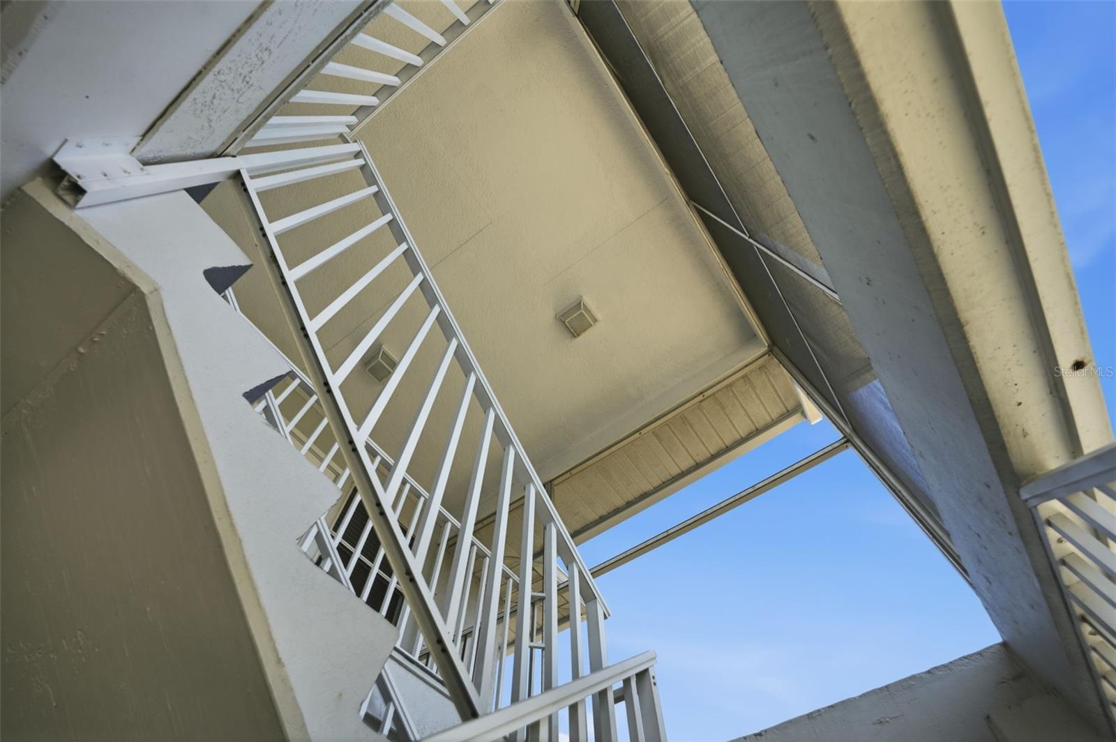 HERNANDO BEACH 12 - Residential