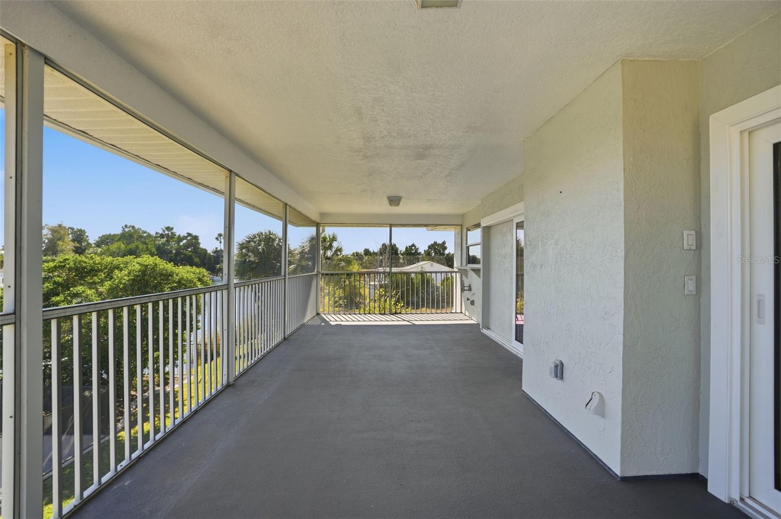 HERNANDO BEACH 12 - Residential