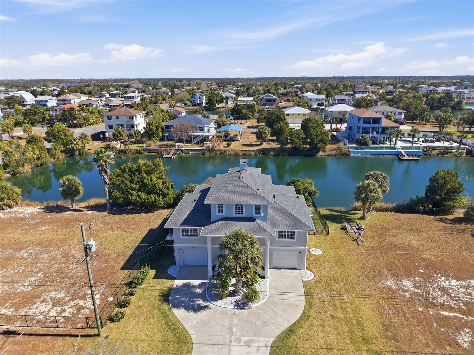 HERNANDO BEACH 12 - Residential