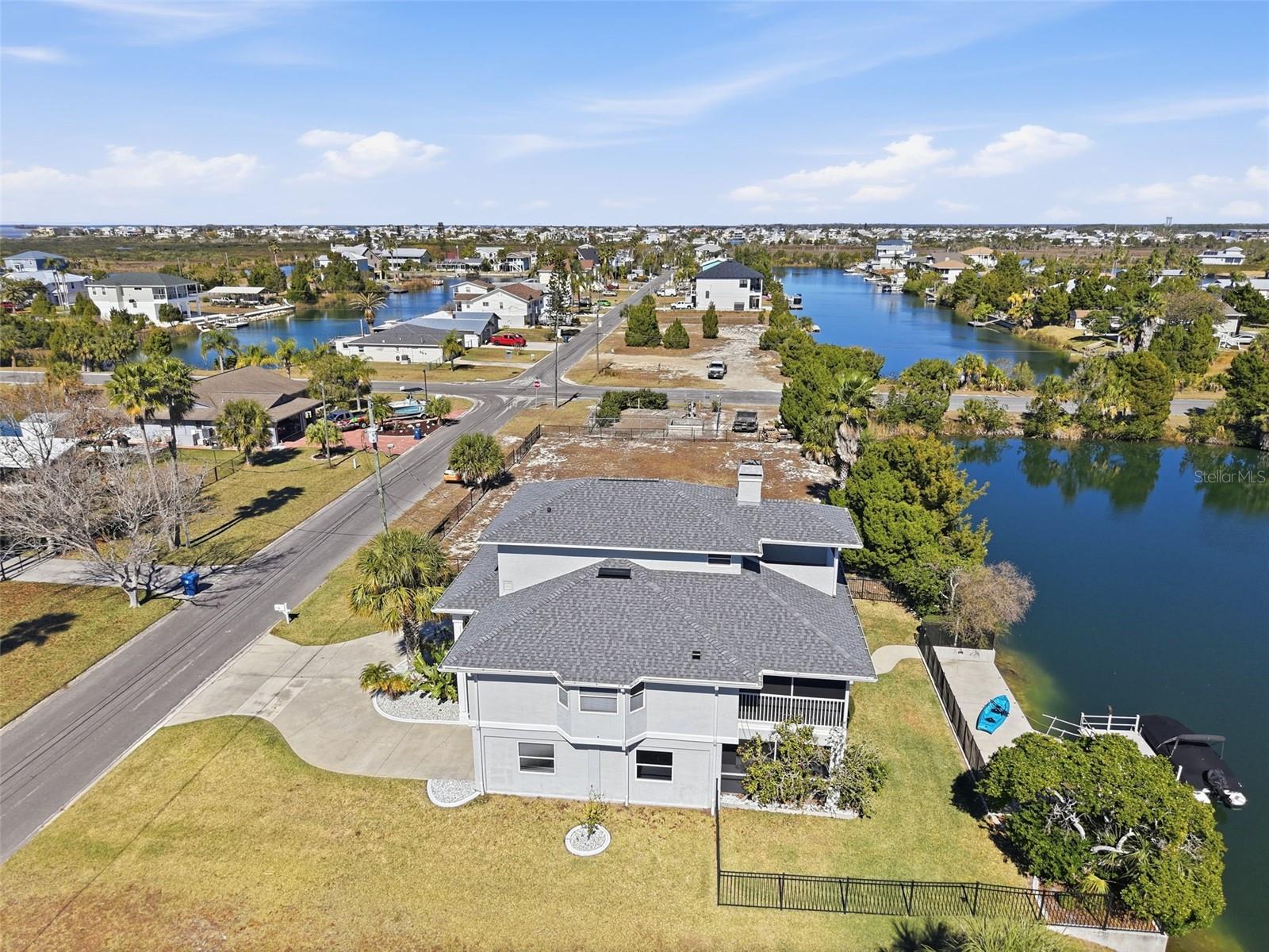 HERNANDO BEACH 12 - Residential