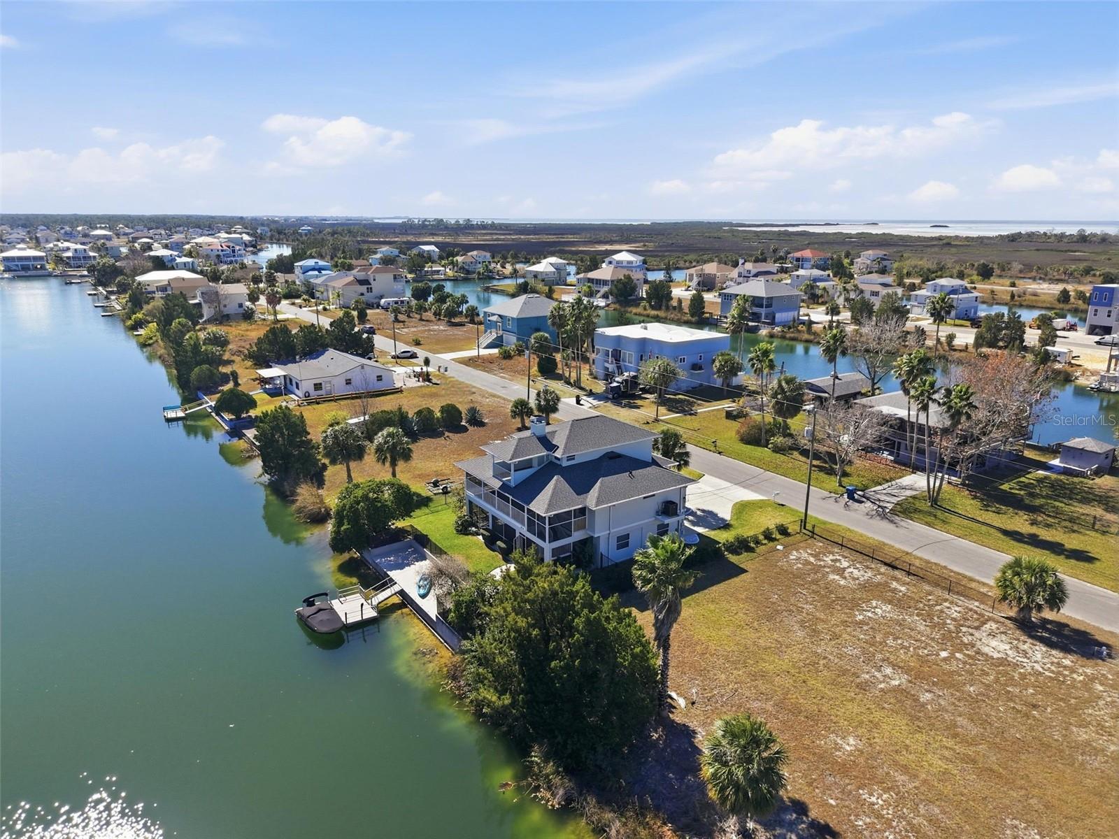 HERNANDO BEACH 12 - Residential