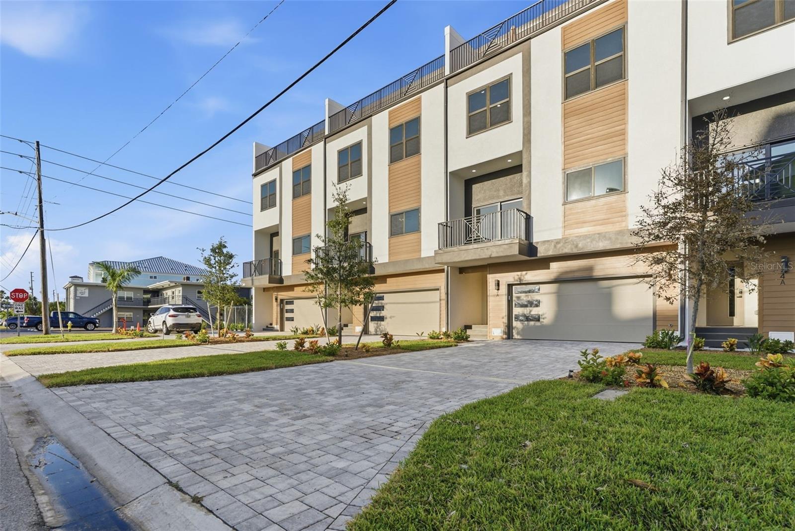 11605 1ST STREET E A2