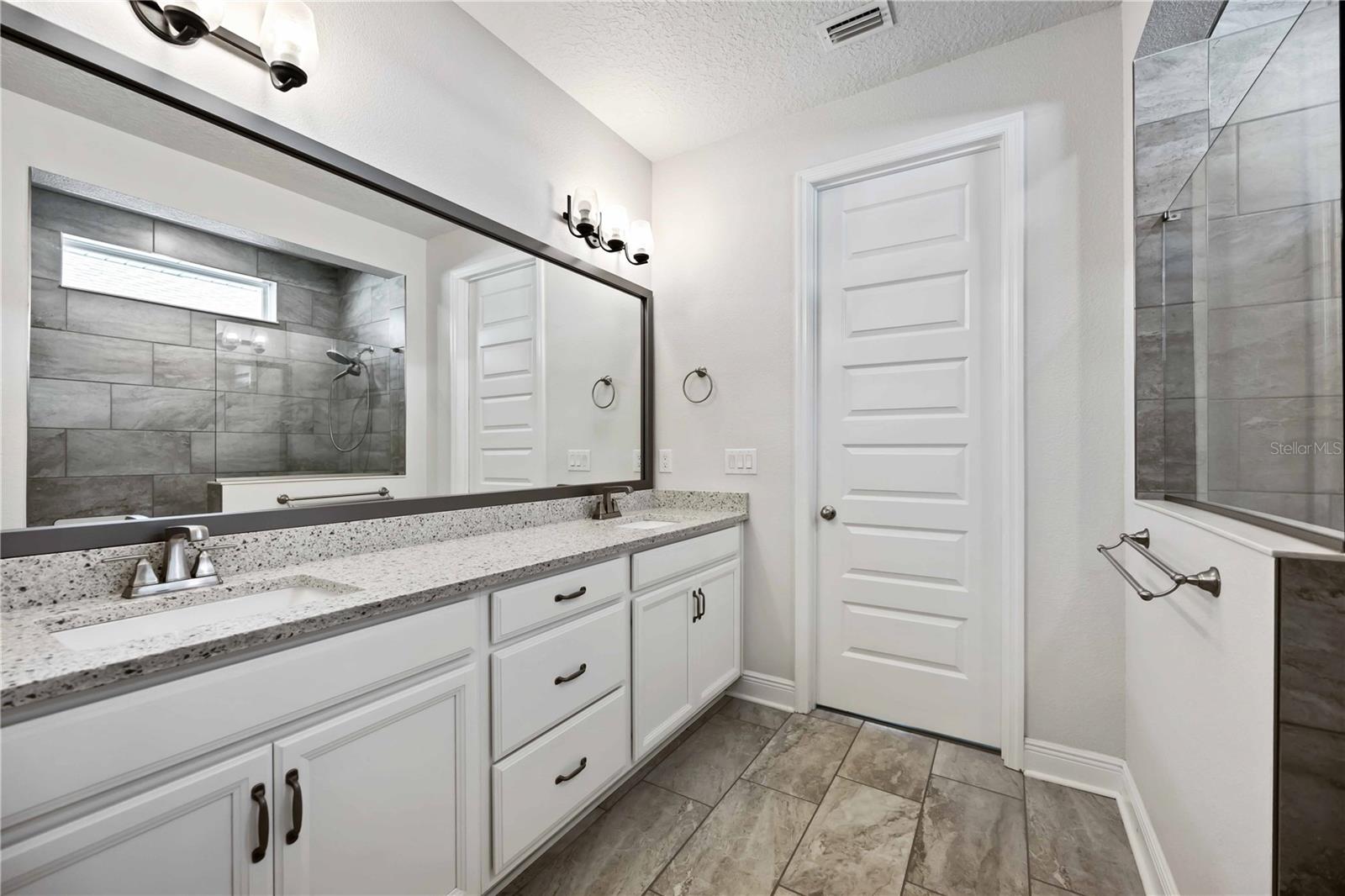 MOSS CREEK PH I - Residential