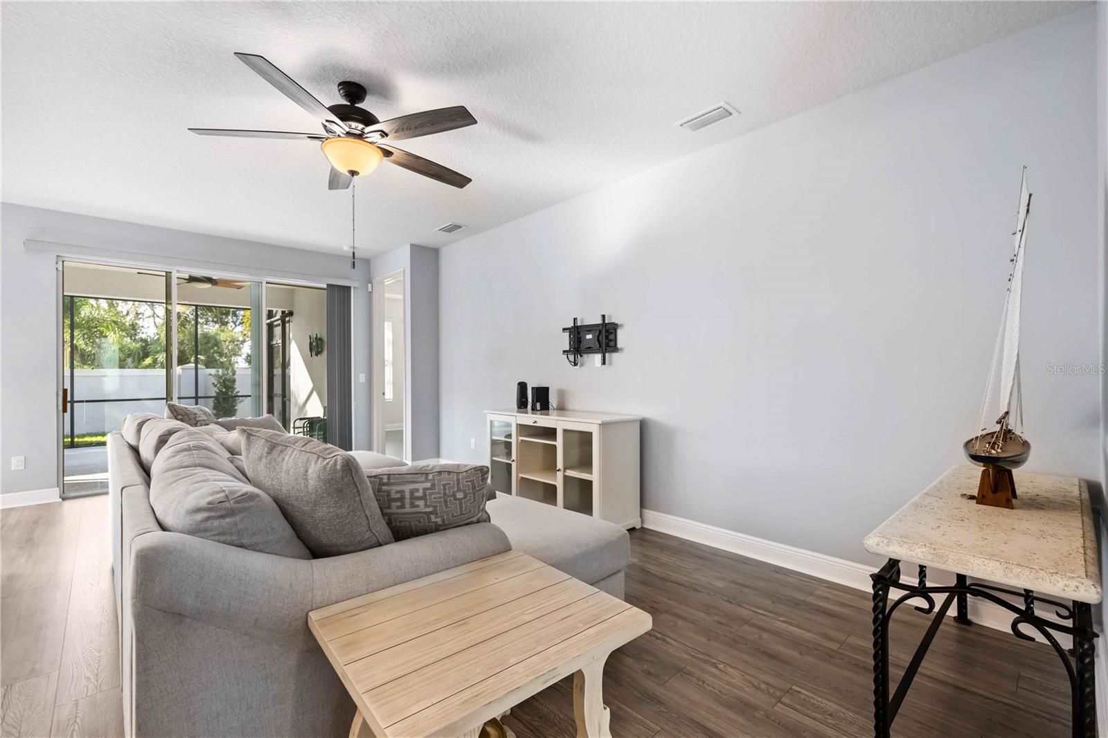 MOSS CREEK PH I - Residential