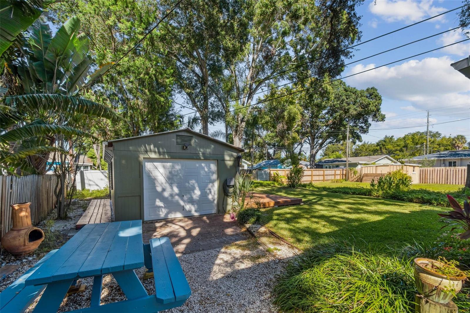 BAY VIEW PARK SEC P - Residential