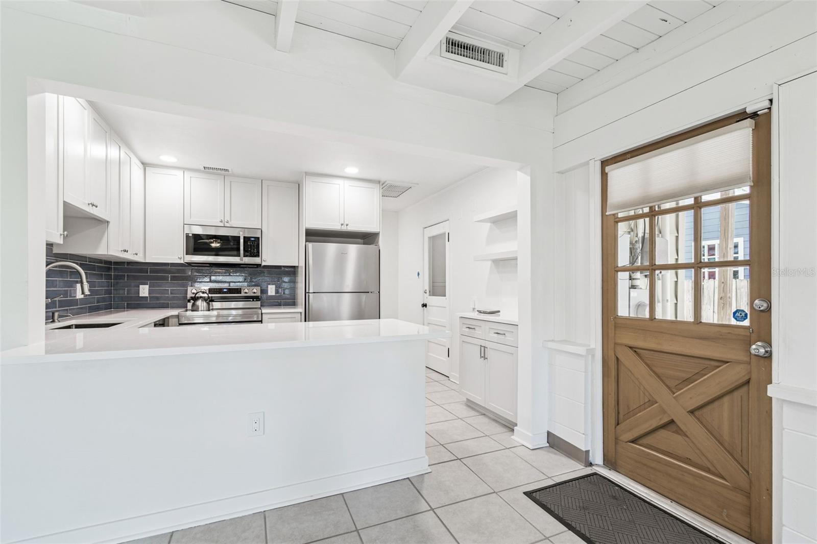 BAY VIEW PARK SEC P - Residential