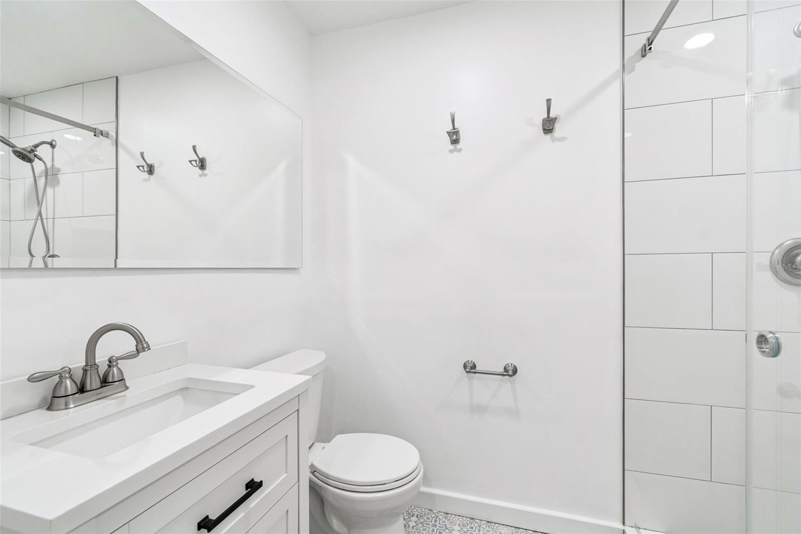 BAY VIEW PARK SEC P - Residential