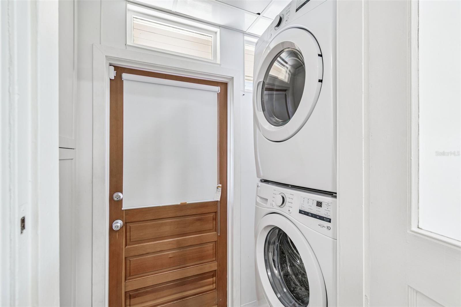 BAY VIEW PARK SEC P - Residential