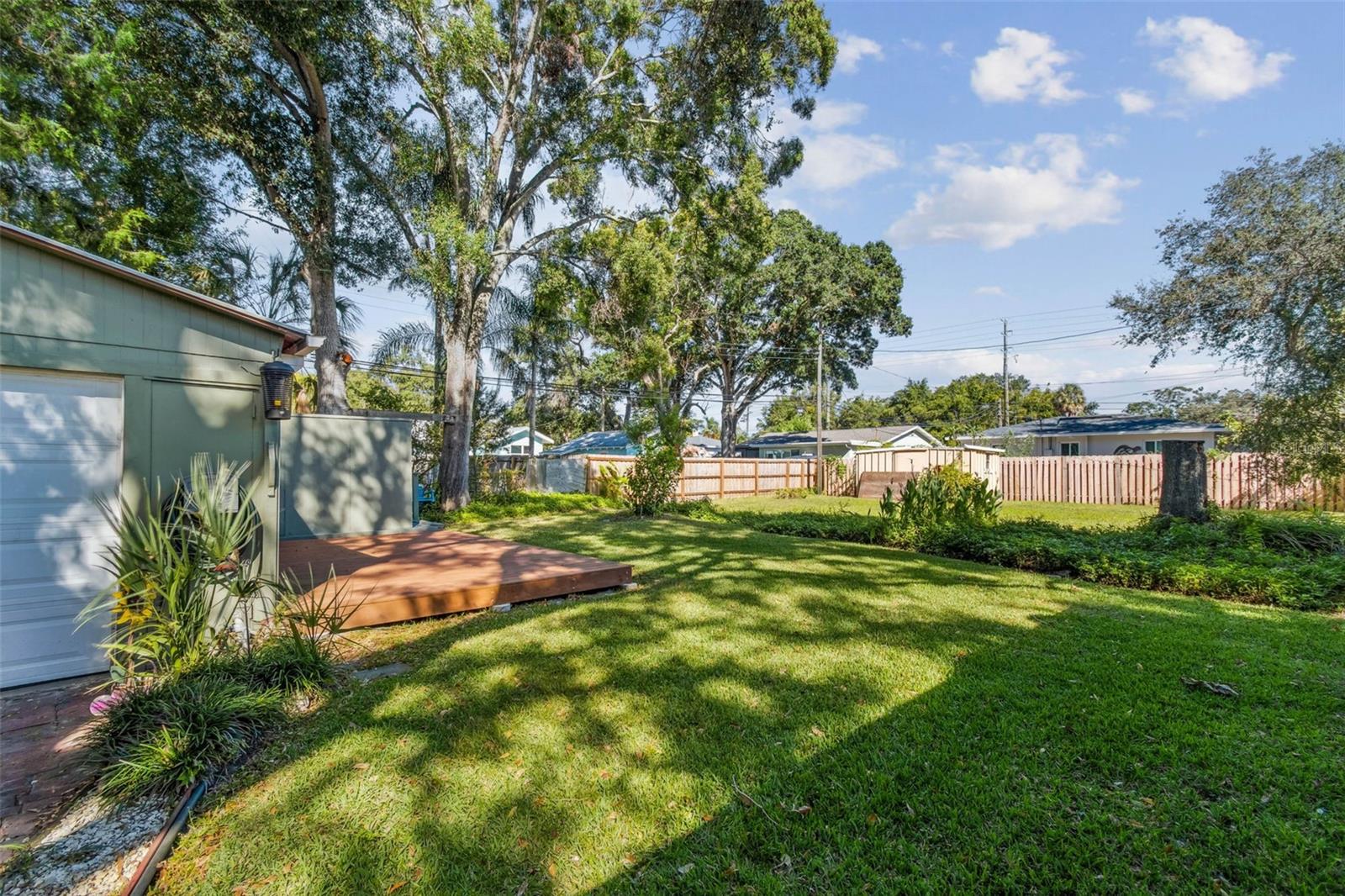 BAY VIEW PARK SEC P - Residential